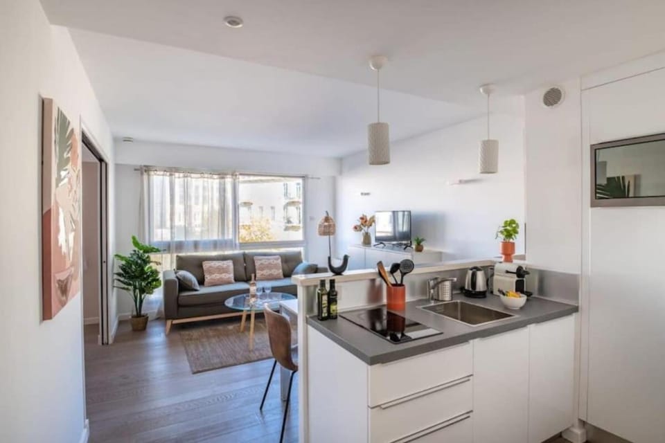 MY CASA - JOFFRE 2-4 - Bright Central 1 bedroom Near Massena Apartment in Nice