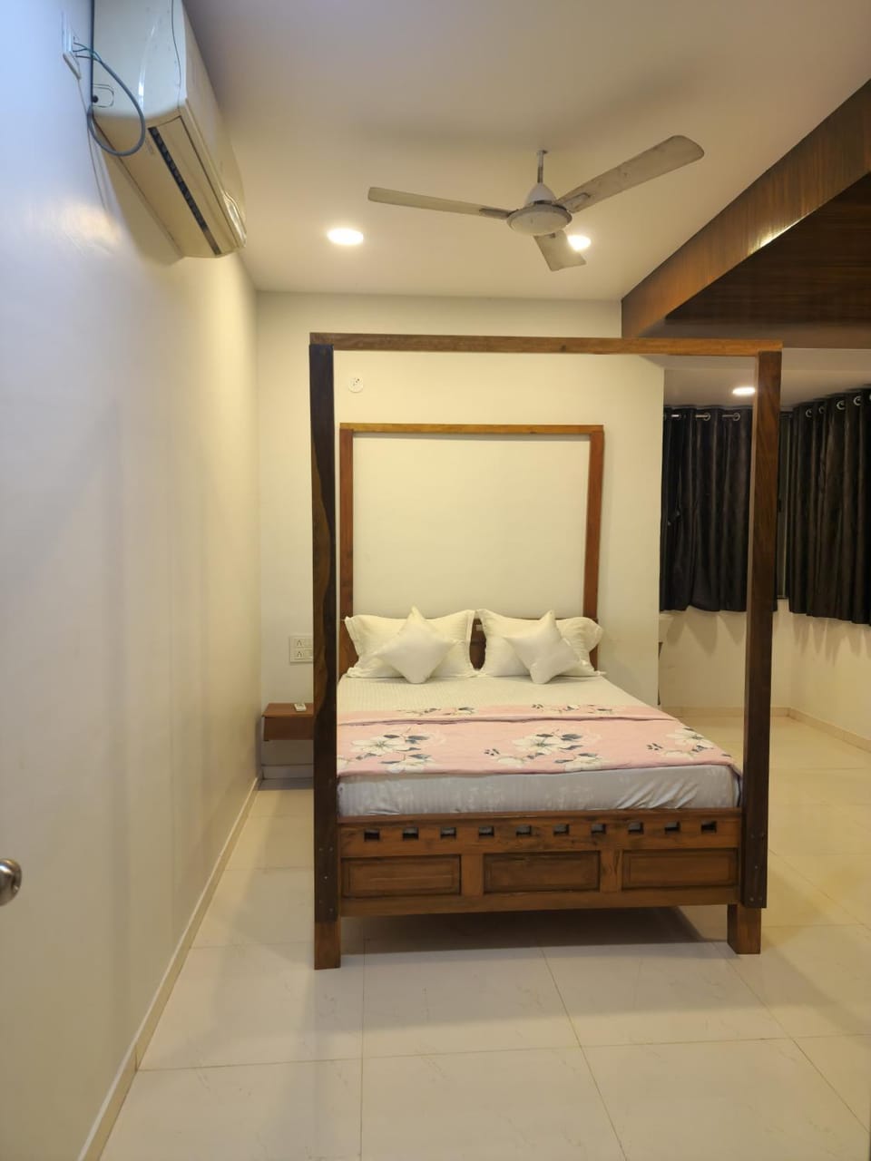 Kuber hotel Hotel in Gujarat