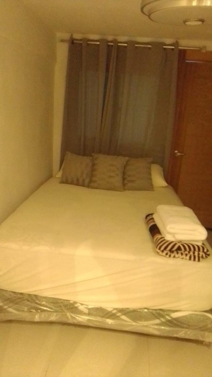 Estudio privado con vigilancia 24/7 con entrada independiente, Apartment in Gurabo