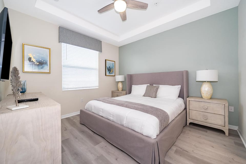 3131-403AR STOREY LAKE, CONDO 2/2 LAKE VIEW Apartment in Kissimmee