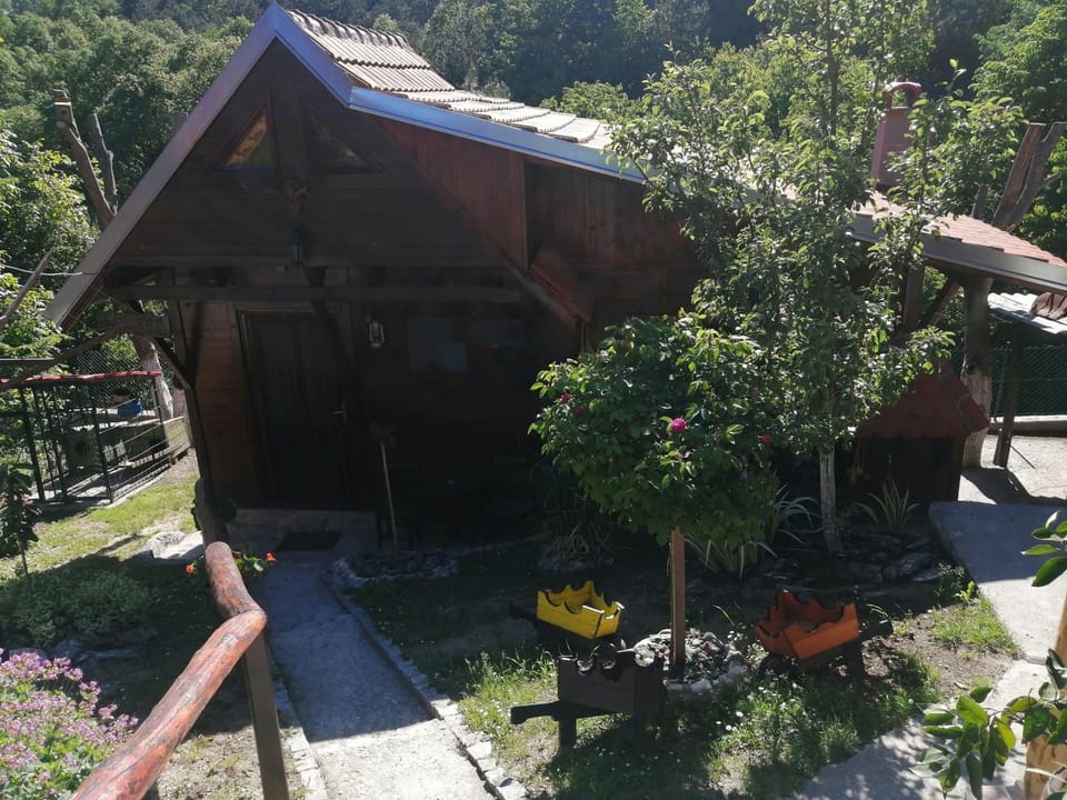 Mala Kelja Lux House in Serbia