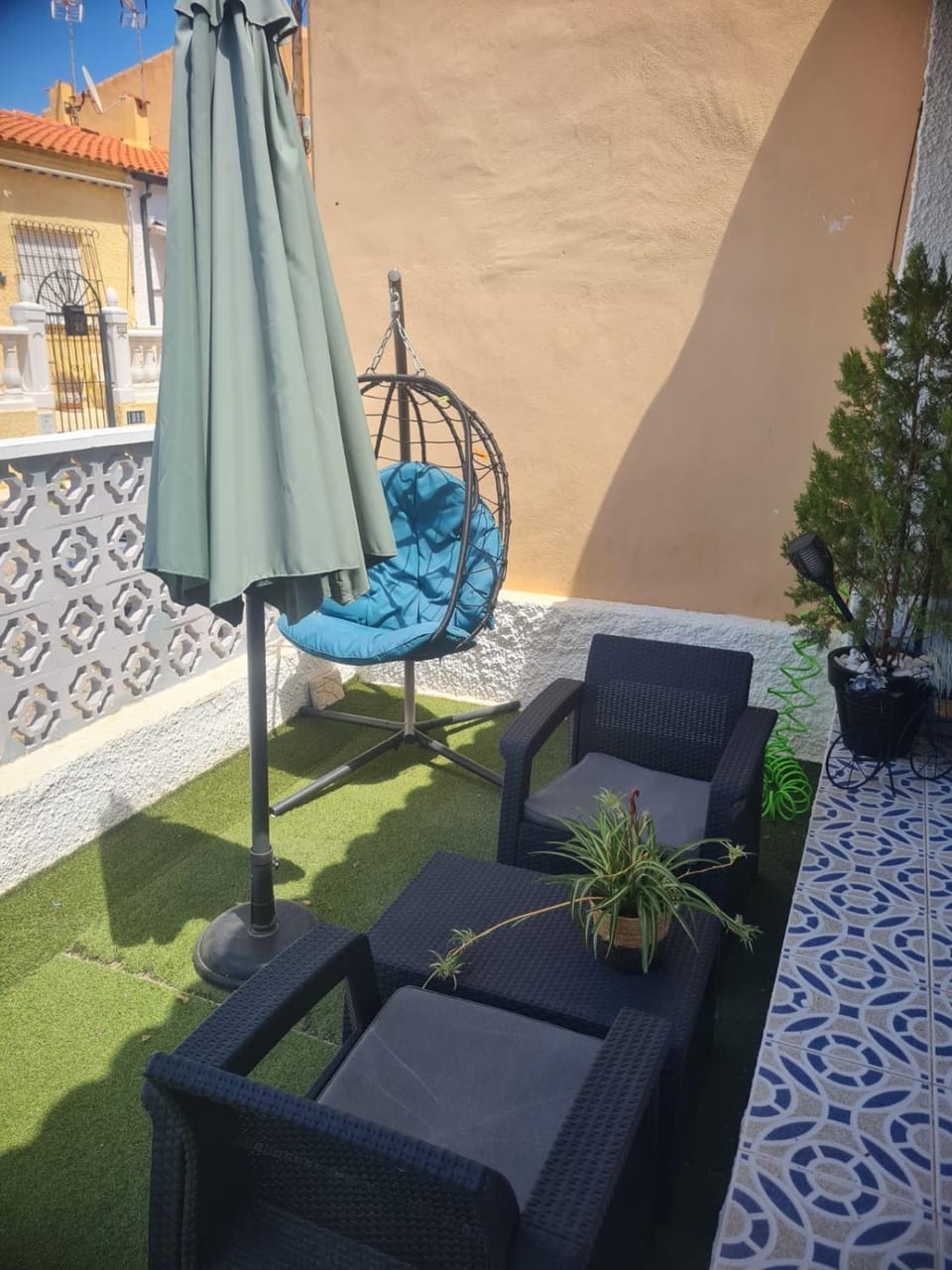 Cozy Bungalow with a Pool and not far from a BEAUTIFUL beach House in Vega Baja del Segura