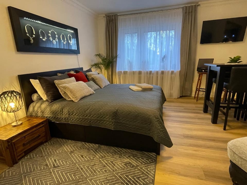 Tunnel Apartment - Nordbahntrasse, Kontaktloser Self-Check-in, Netflix Apartment in Wuppertal
