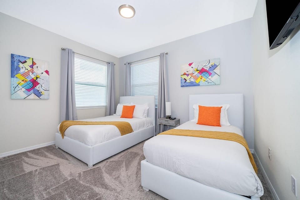 3161-308AB STOREY LAKE, CONDO 3/2 LAKE VIEW Apartment in Kissimmee