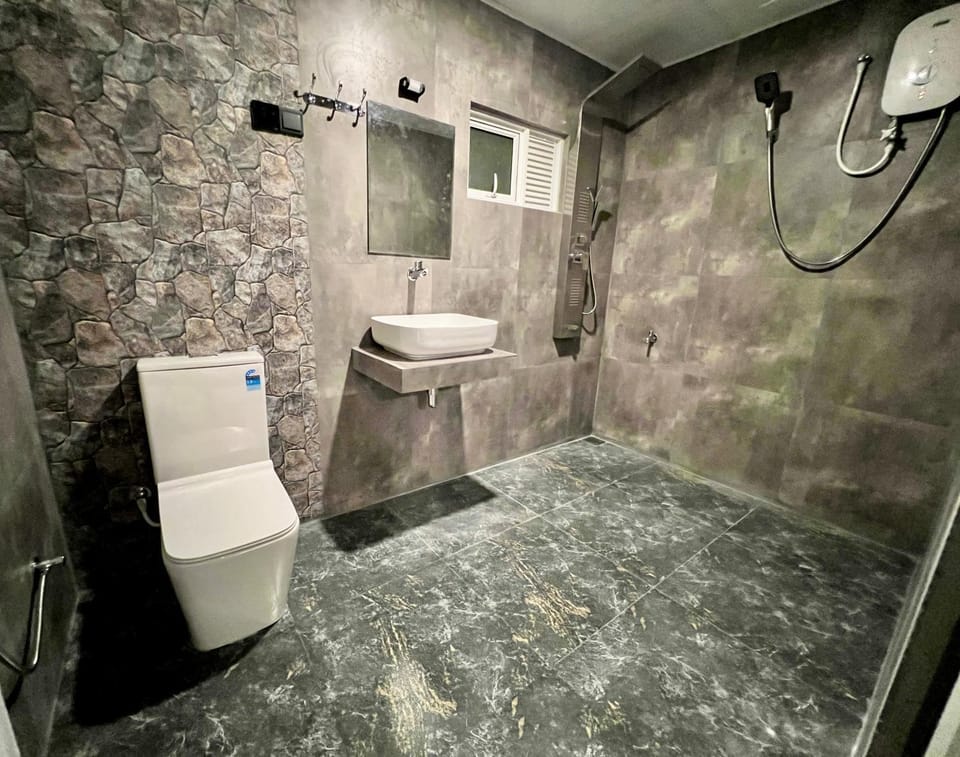 Shower, Toilet, Bathroom, bidet