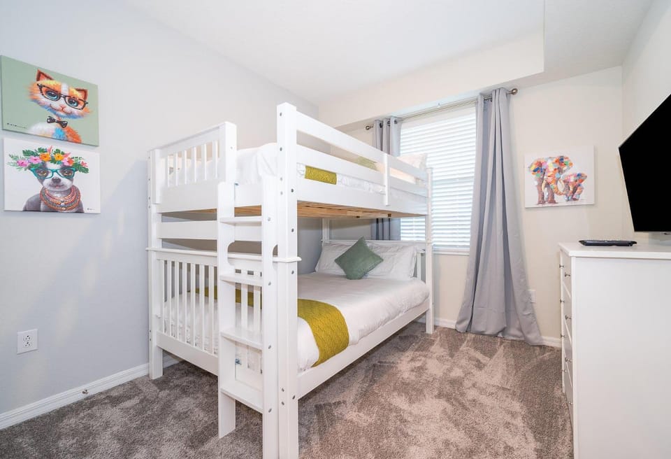 3161-203FC STOREY LAKE, CONDO 2/2 LAKE VIEW Apartment in Kissimmee