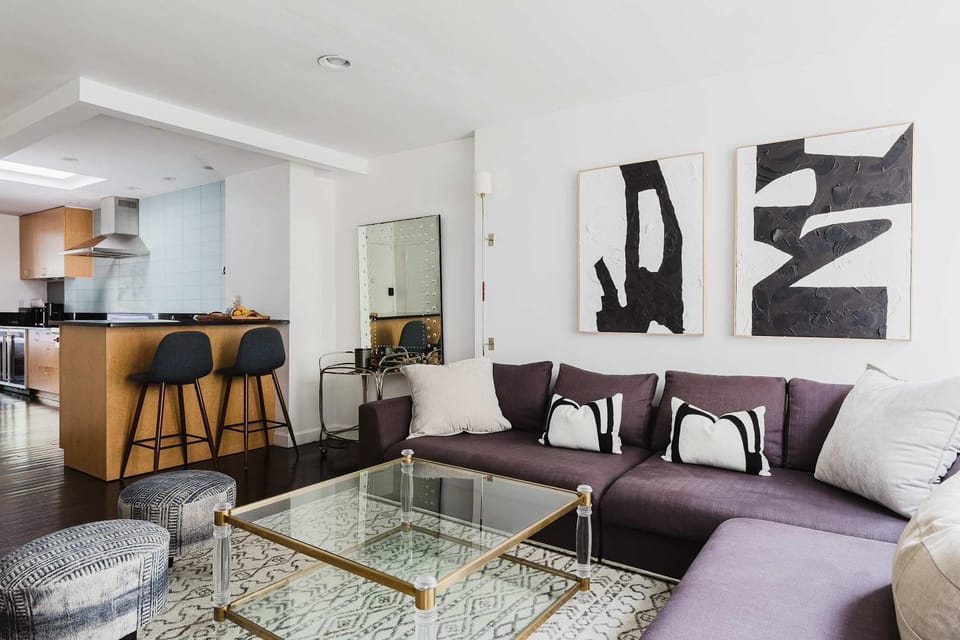 Private Penthouse w Roof Oasis Apartment in Midtown