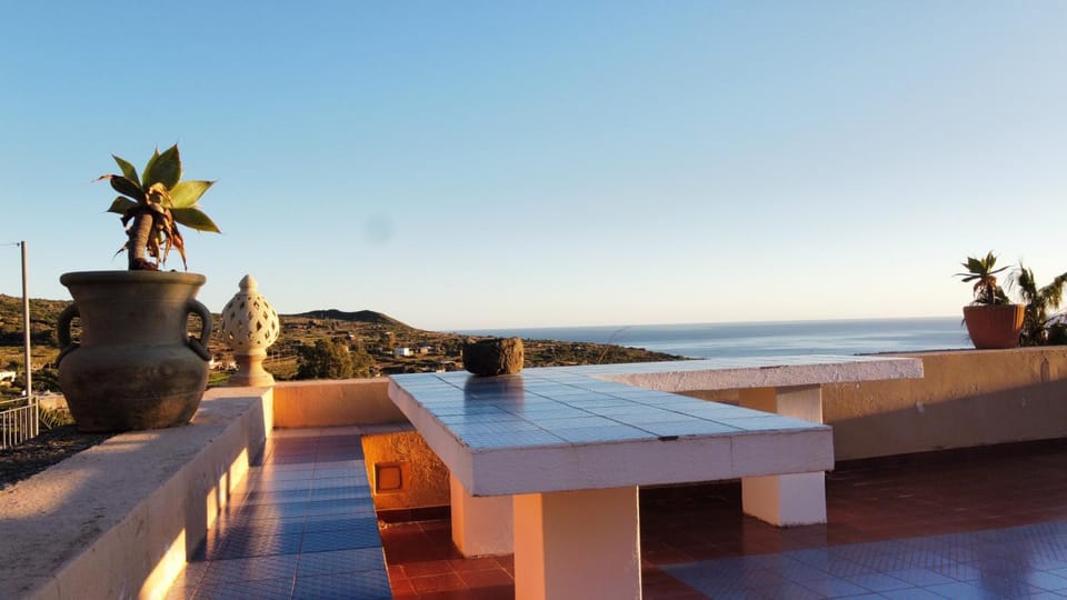 Patio, Sea view