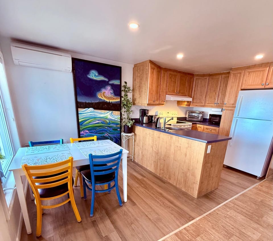 L'APPÂT buvette et couchette de Sainte-Luce - Appartements de vacances modernes, calmes et ressourçant sur le fleuve Apartment in Quebec