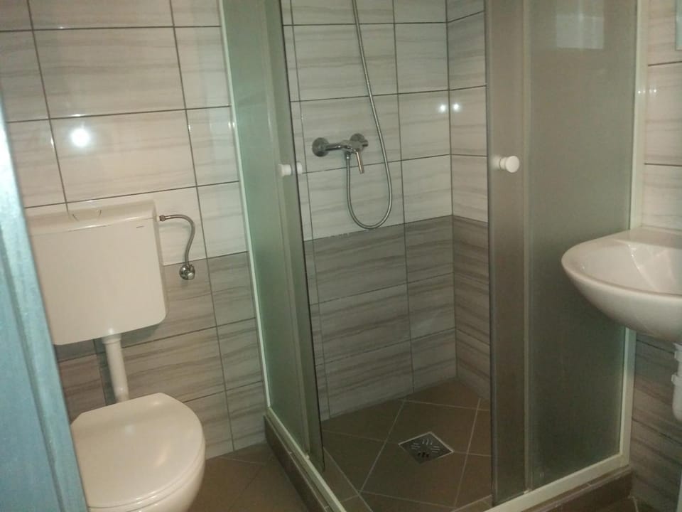 M0 Lakihegy Horgony u 10 Motel in Budapest