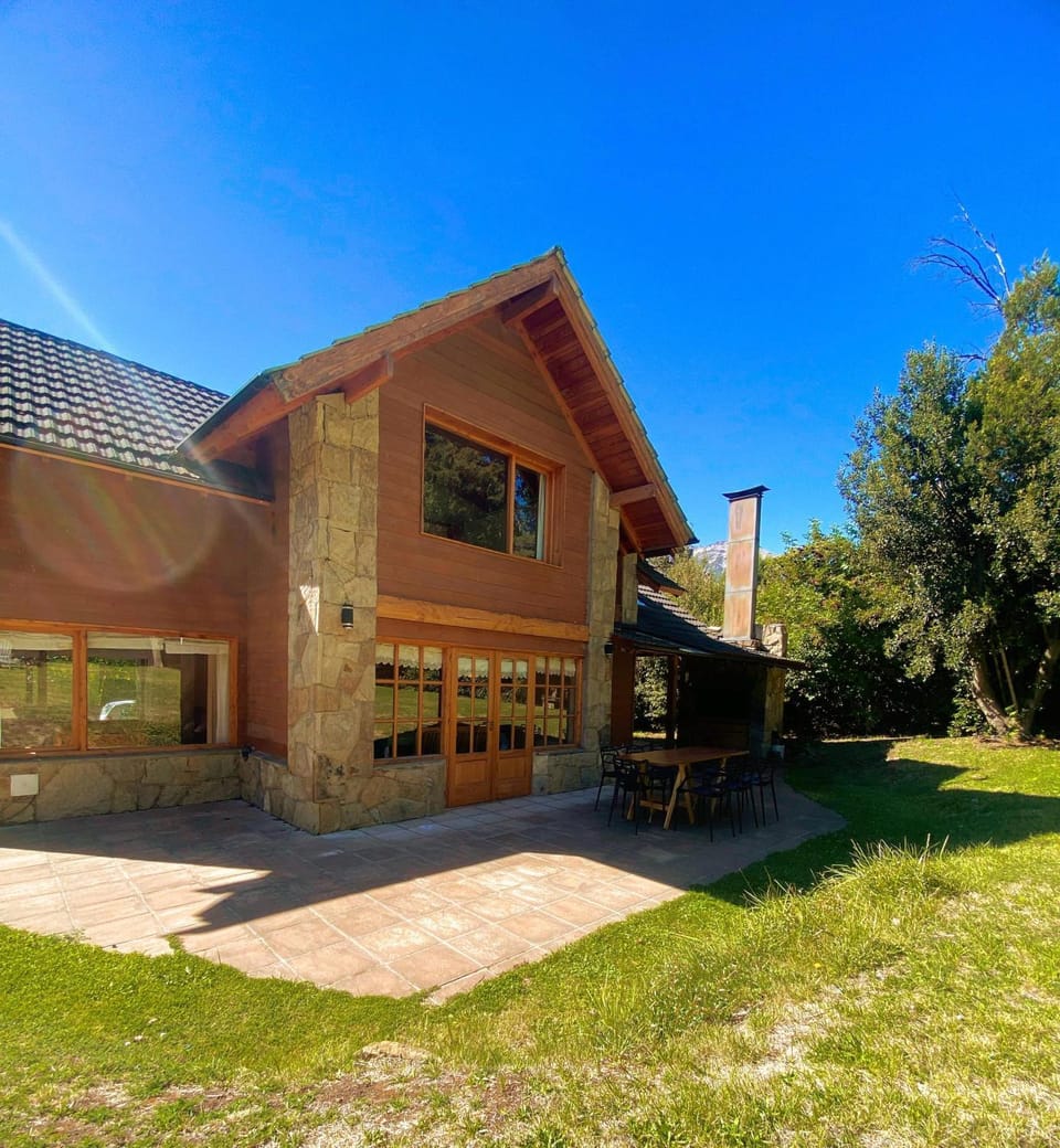Refugio Patagonico Chalet in Los Lagos, Chile