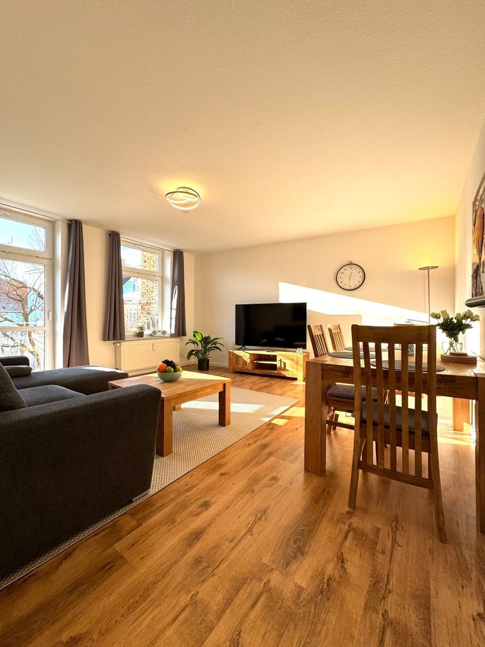 Schicke Wohnung im grünen Hinterhof Apartment in Schwerin