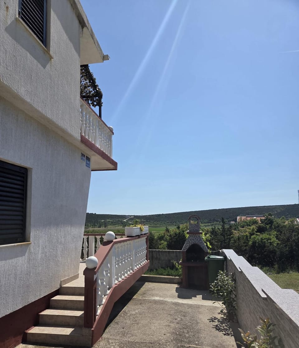 Inner courtyard view