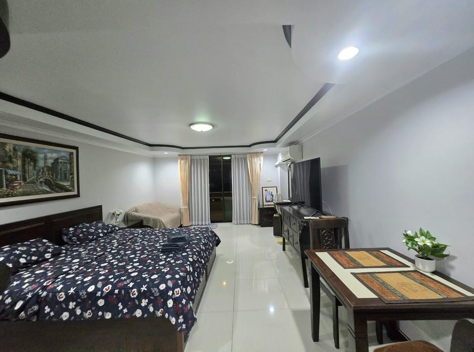 Angket WiFi by ThaiminatorPattaya Apartment in Pattaya City