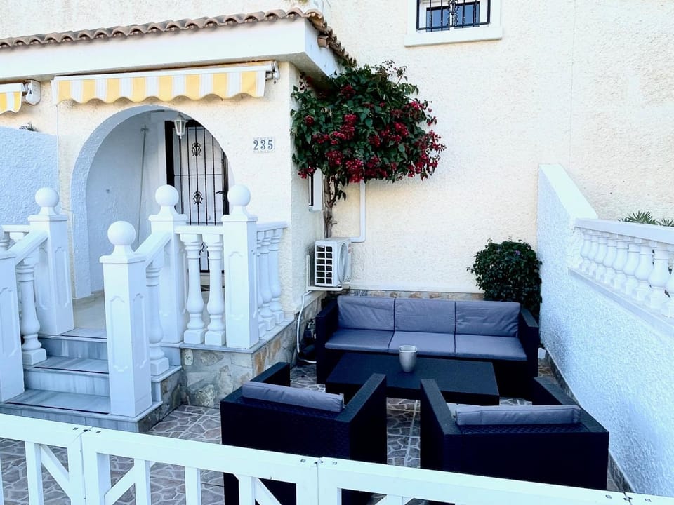 Patio, Balcony/Terrace