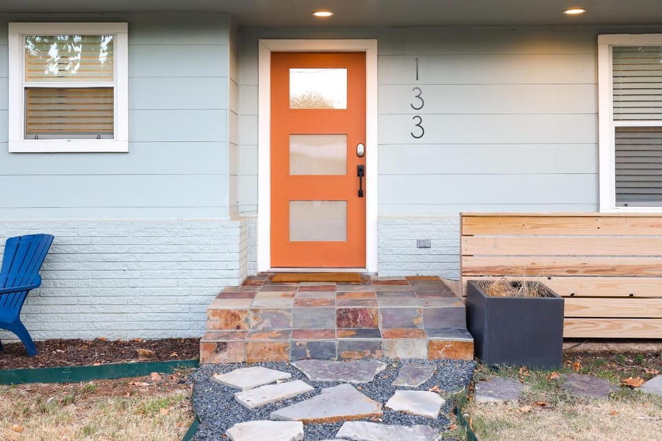 Richters Retreat - A birdy Vacation Rental House in Boerne