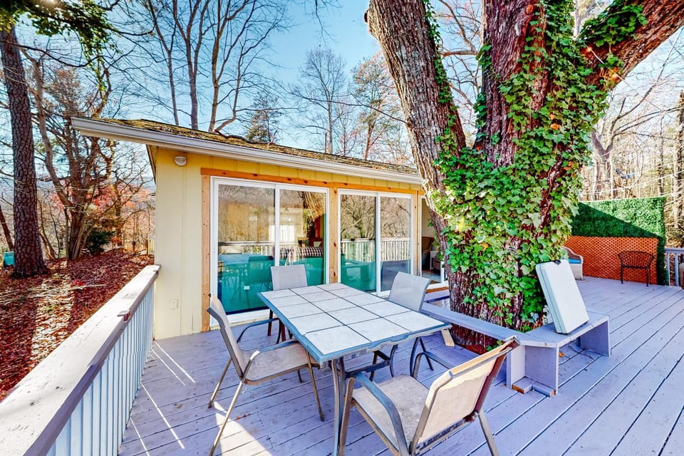 Adventure Awaits House in Lake Lure