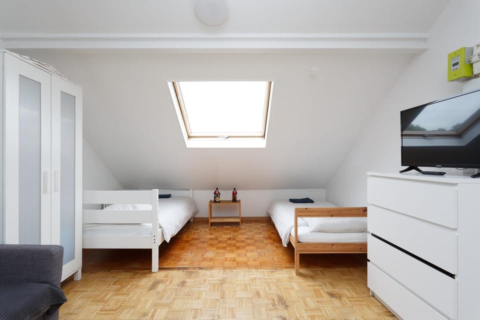 Le blanc mesnil parc des expos F1 Apartment in Drancy