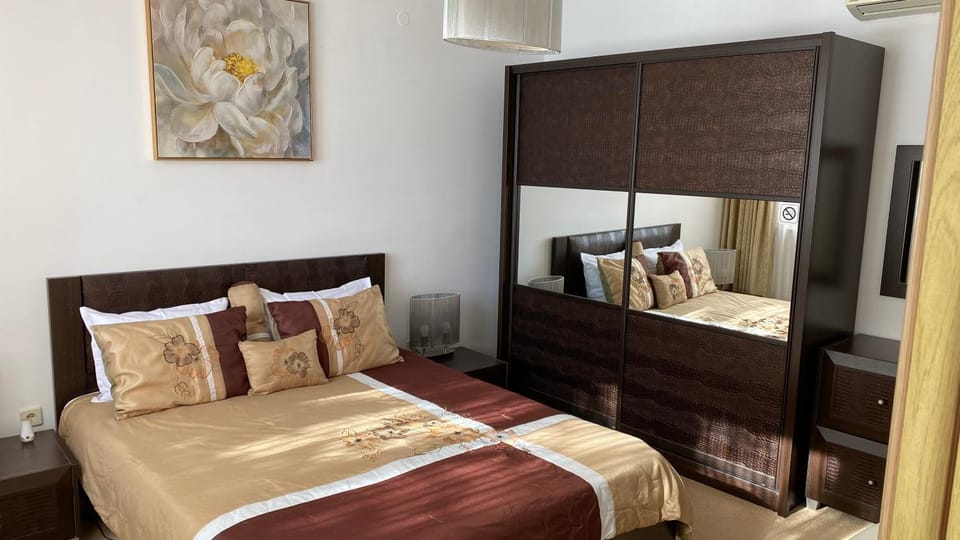 Bellevue Beachfront Paradise Apartment in Nessebar