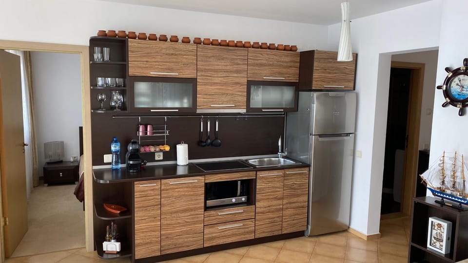 Bellevue Beachfront Paradise Apartment in Nessebar