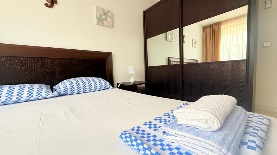 Bellevue Beachfront Paradise Apartment in Nessebar