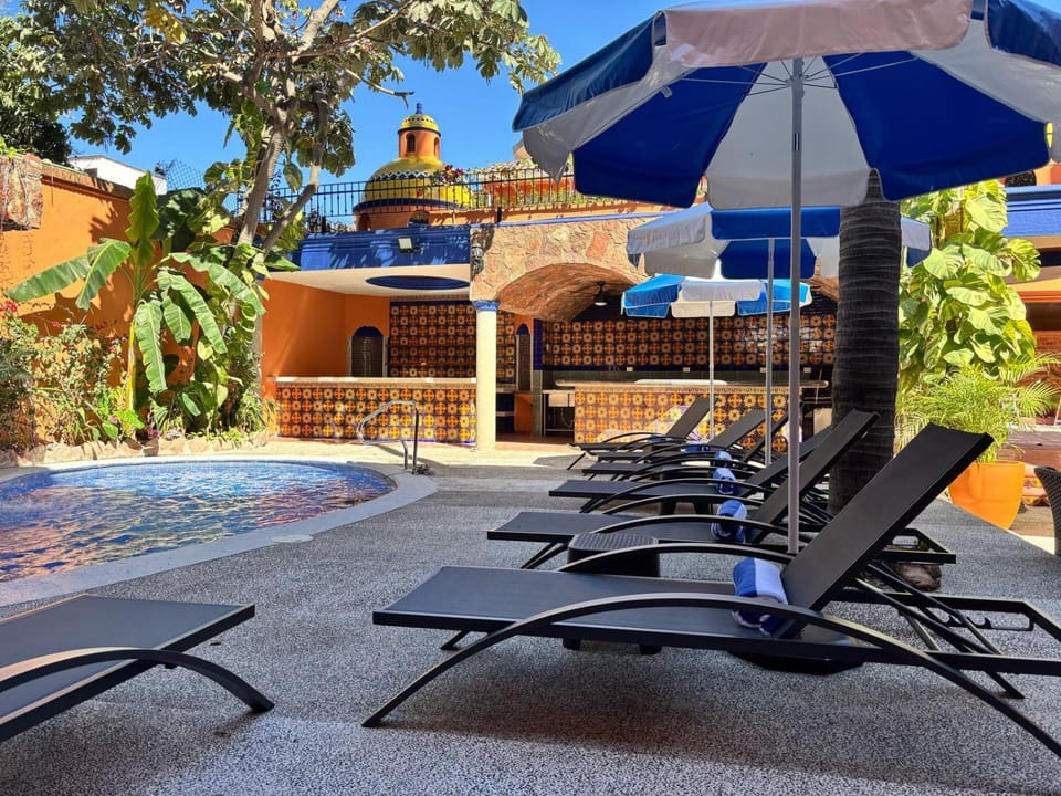 Patio, Day, Pool view, Swimming pool, Swimming pool, sunbed