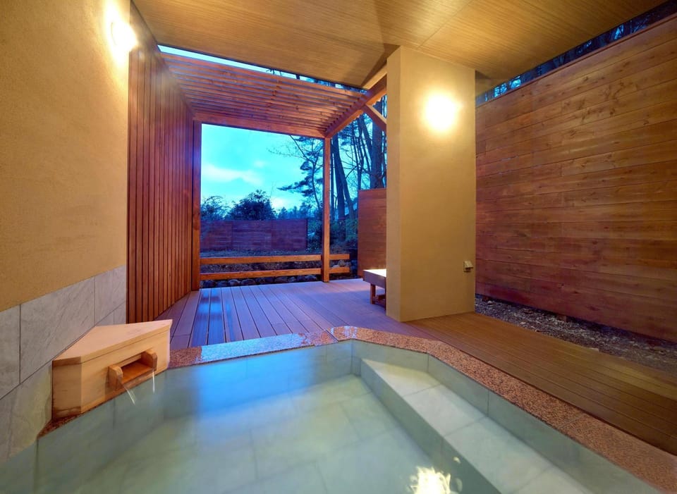 Hot Spring Bath, Open Air Bath