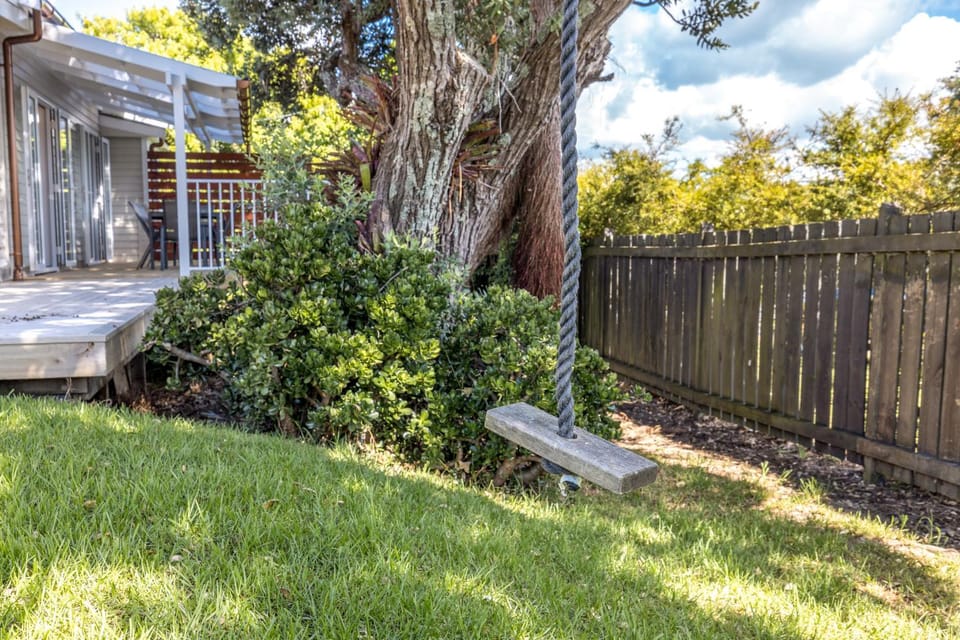 Summer, Garden view