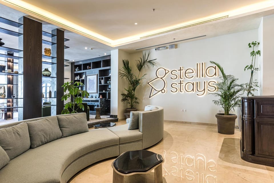 Property building, Seating area