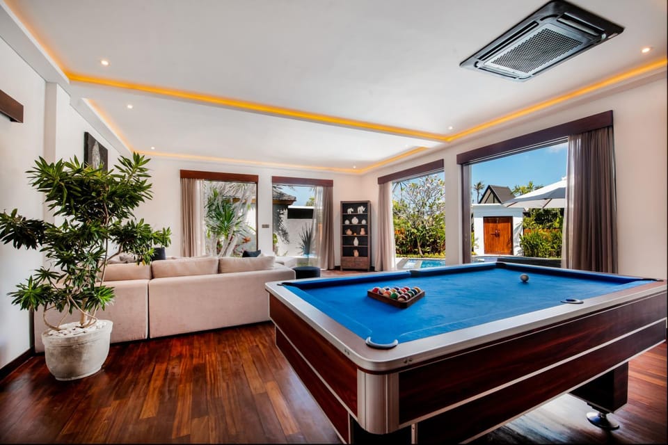 Billiard