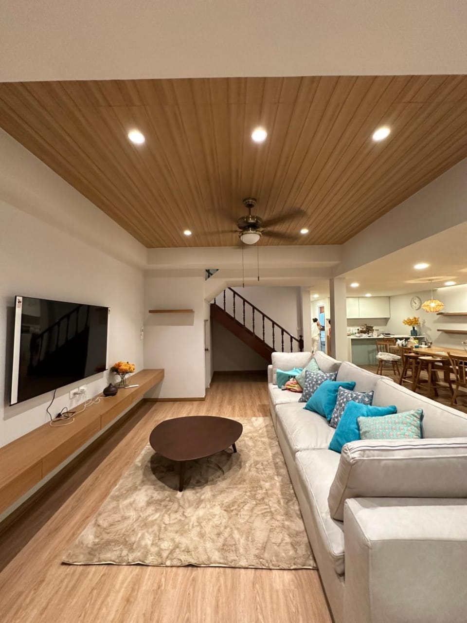 TV and multimedia, Living room