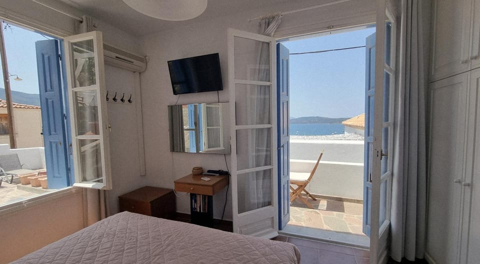 Panoramic View apartment Apartment in Islands
