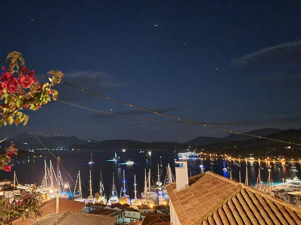 Panoramic View apartment Apartment in Islands