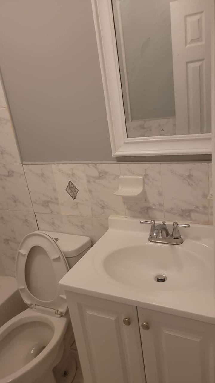 Toilet, Bathroom