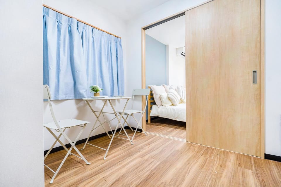 Shinjuku Ryokan Retreat丶Local Tokyo Experience & Short Trips Hub丶walk to Shinjuku station Y05C Apartment in Shinjuku
