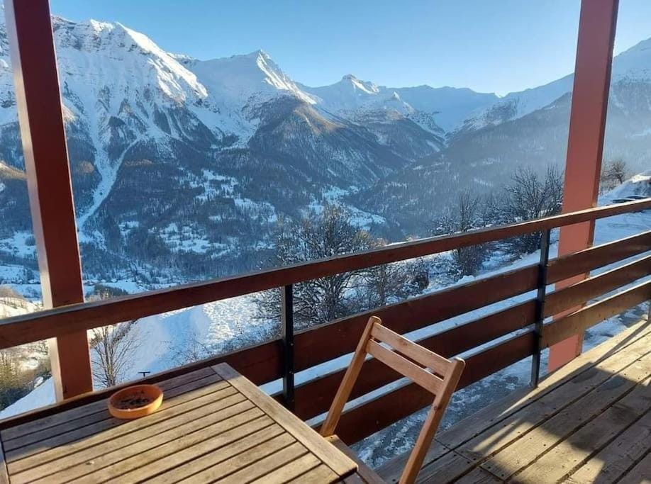 Orcières : appartement spacieux, calme et agréable Apartment in Provence-Alpes-Côte d'Azur