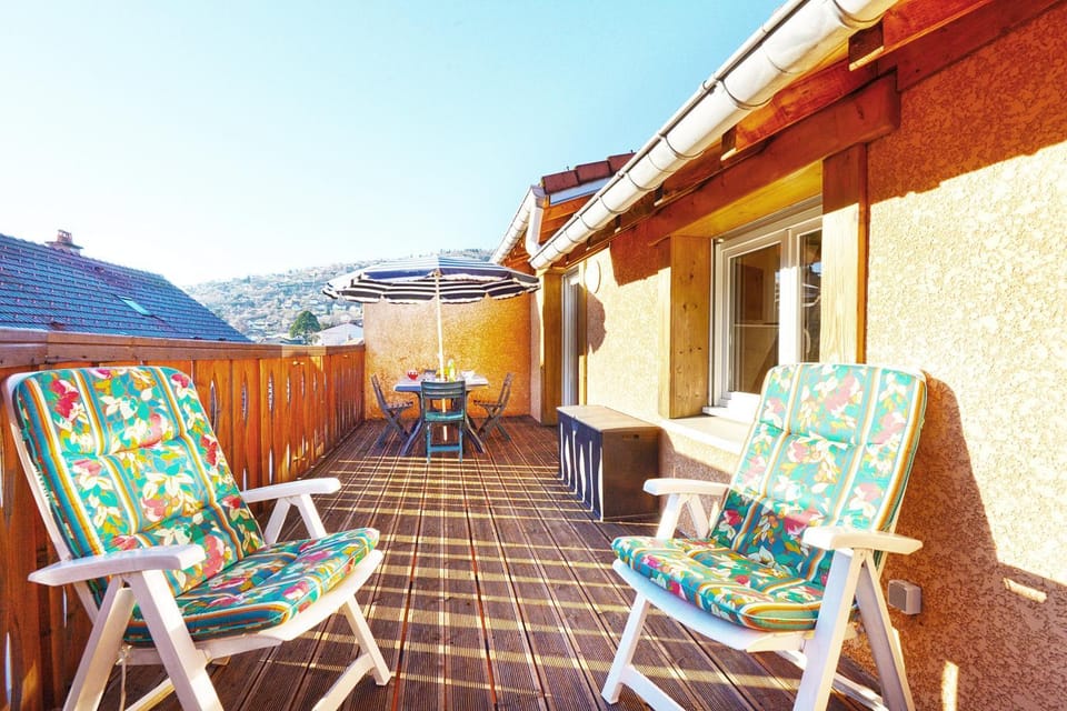 Patio, Spring, Mountain view
