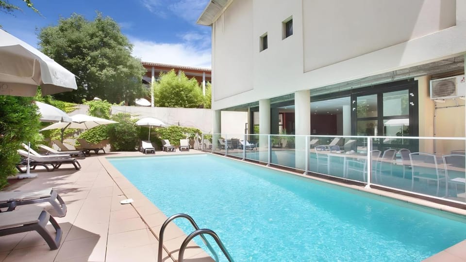 Pool view, Swimming pool