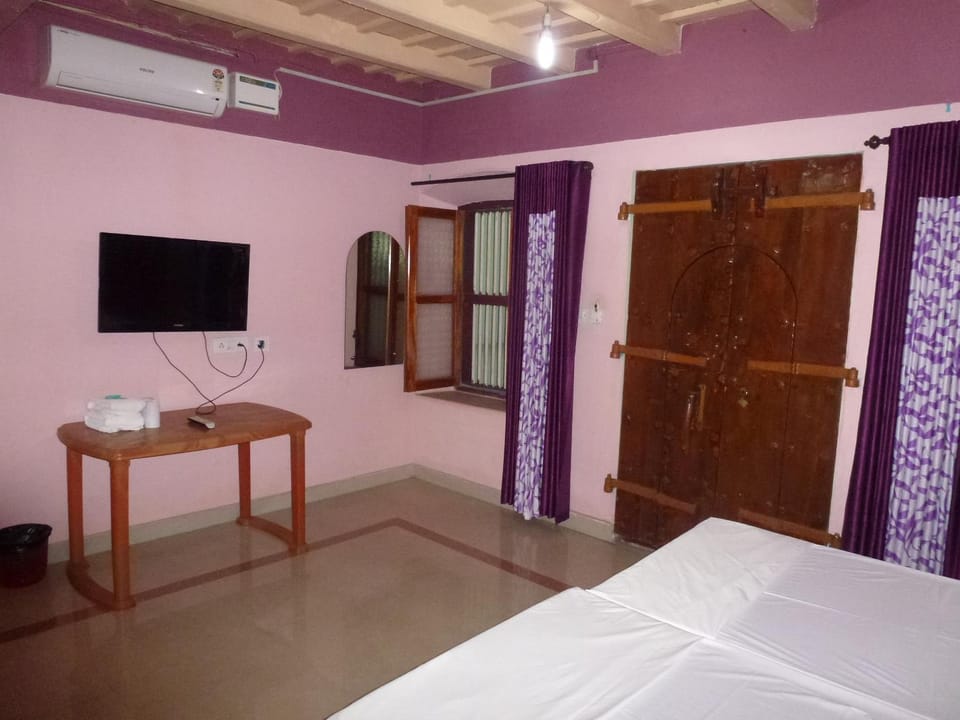 Southcanal Holidays Bed and Breakfast in Alappuzha
