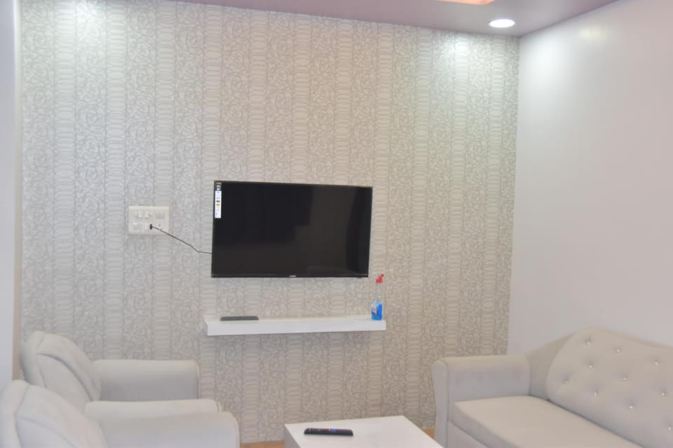 Leela Homestay Indore - Jasmine - One BHK luxury apartment Apartment in India