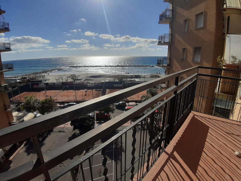 SCHATTEN Apartment in Liguria