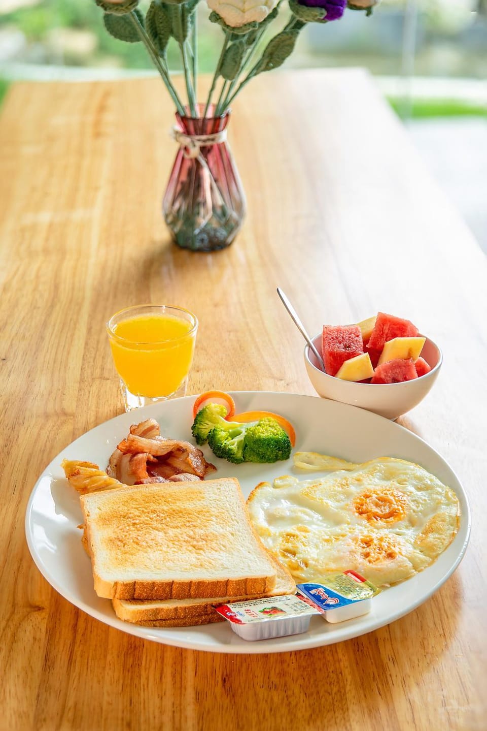 Breakfast, Continental breakfast