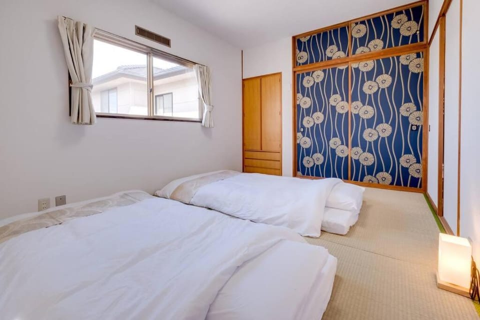 Bed, Bedroom, internet