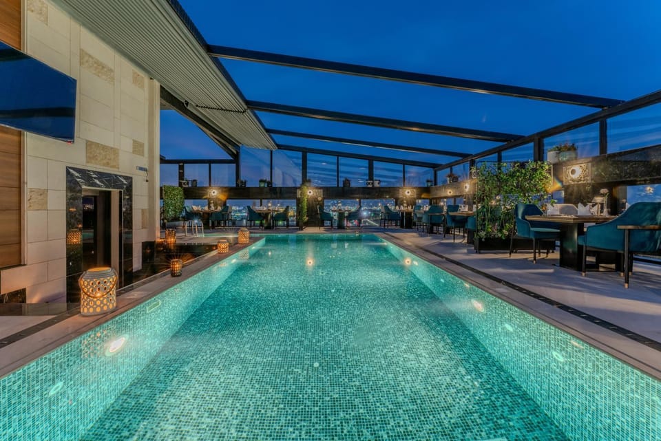 Night, Pool view, Swimming pool, Swimming pool