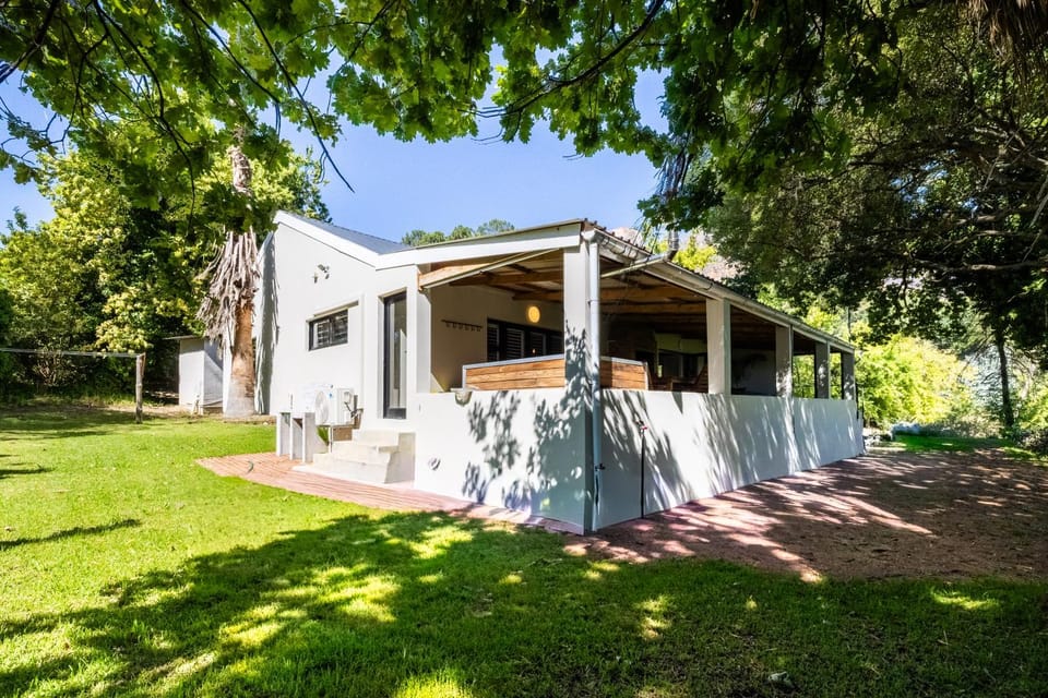 Property building, Balcony/Terrace