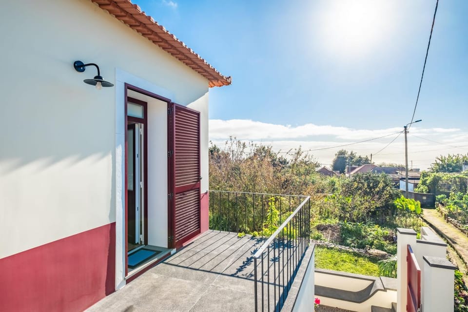Property building, Balcony/Terrace