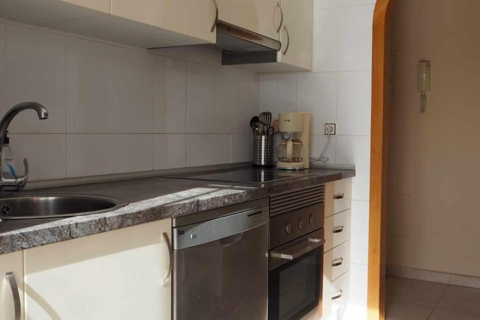 Apartamento con piscina House in Alacantí
