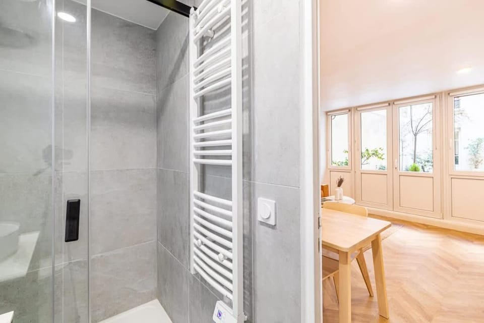 Bel appartement parisien Apartment in Paris