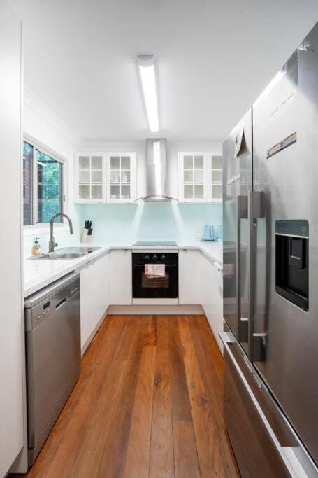3BR15BA House w Parking Close to Eastwood Beach M8 House in Brisbane