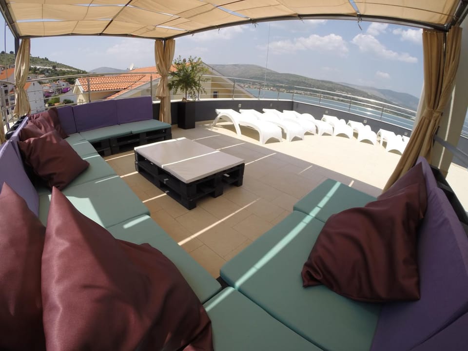 Apartments Exclusive Palace II Apartment in Trogir